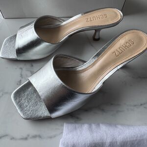 NIB Schutz Dethalia Metallic Platina Snake Leather Sandal (Box + Dust Bag) 8B
